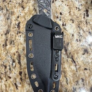 Montana Knife Company TF 24 in black with Ulticlip